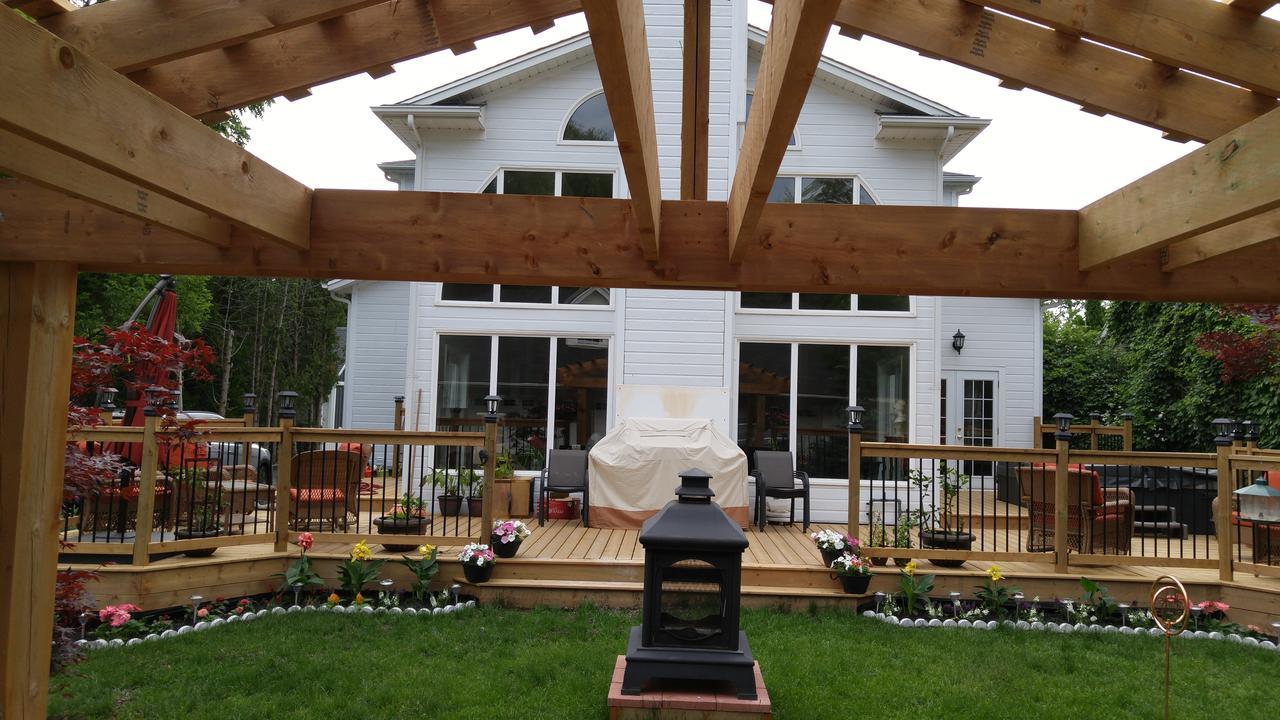 The White House Boutique B&B Niagara-on-the-Lake Екстер'єр фото