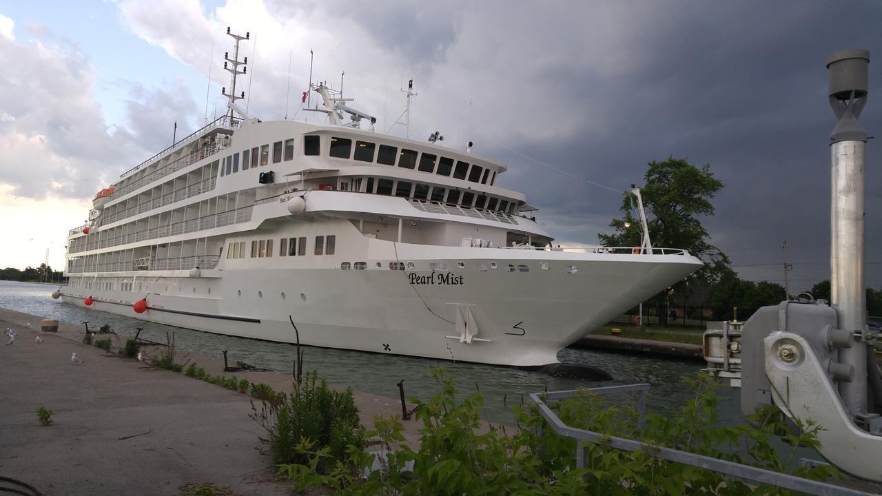 The White House Boutique B&B Niagara-on-the-Lake Екстер'єр фото