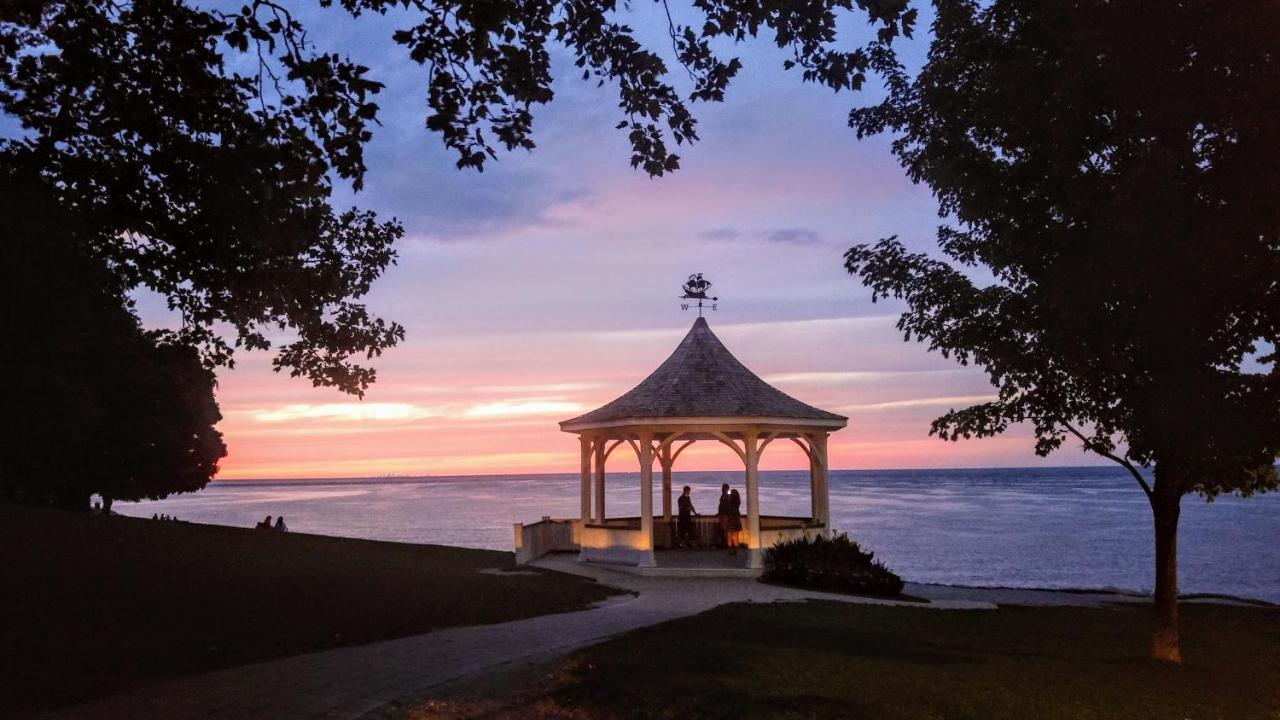 The White House Boutique B&B Niagara-on-the-Lake Екстер'єр фото