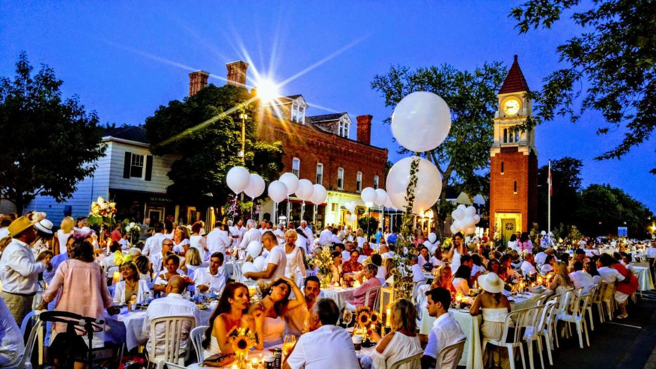 The White House Boutique B&B Niagara-on-the-Lake Екстер'єр фото